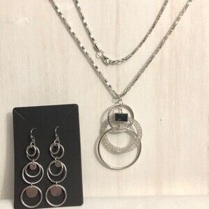 Silver Tone Circle Pendant Necklace & Earring Set